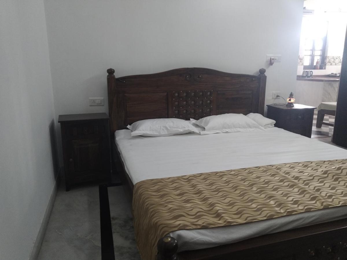 Hôtel Ajay Bhawan à Udaipur Extérieur photo