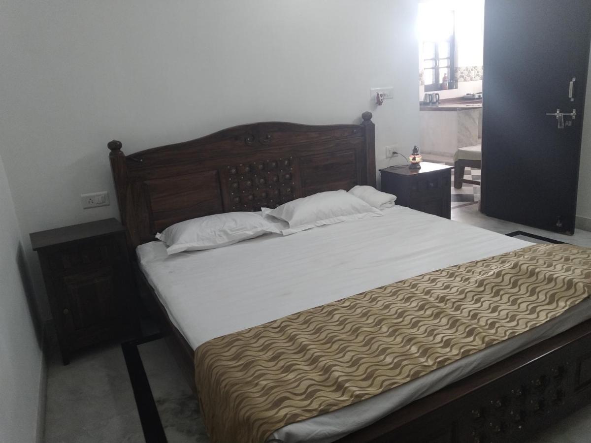 Hôtel Ajay Bhawan à Udaipur Extérieur photo